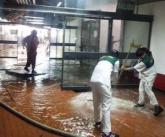 Вода в коридоре стадиона Вода в коридоре стадиона