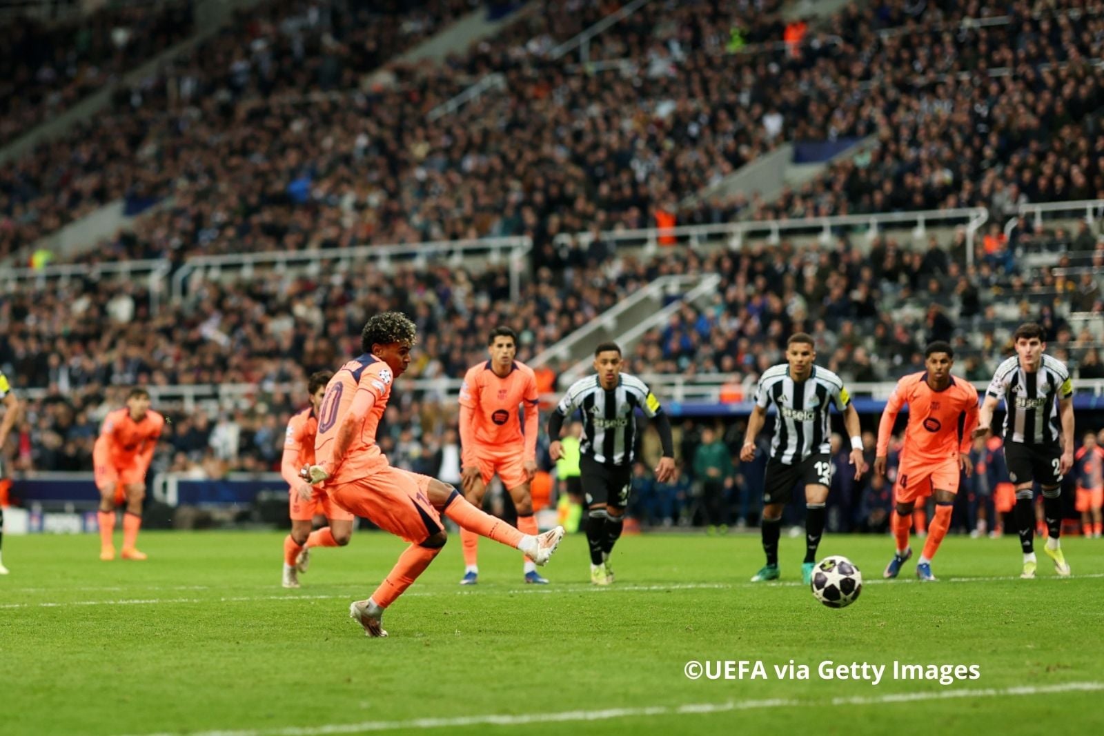 Ньюкасл дав бій лідеру Ла Ліги і ледь не переміг